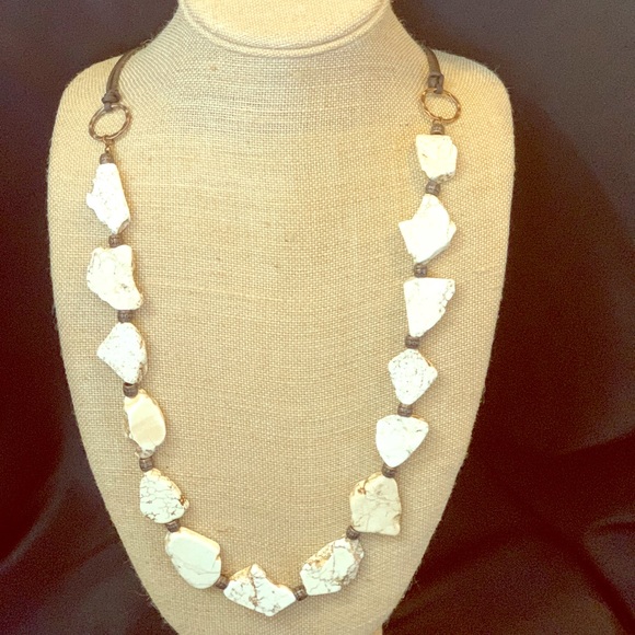 White Ivory Necklace - Picture 1 of 1